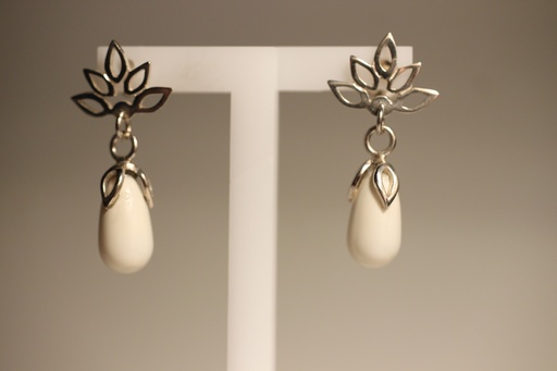 [ZTRI130] ARETES GOTA SW CORONA FLORES
